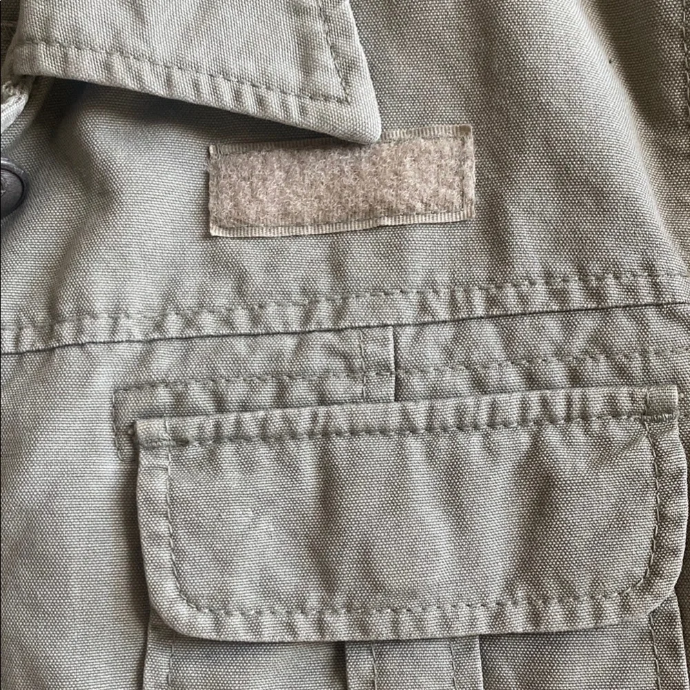 Olive Green Button-Up Jacket - Picture 3 of 10